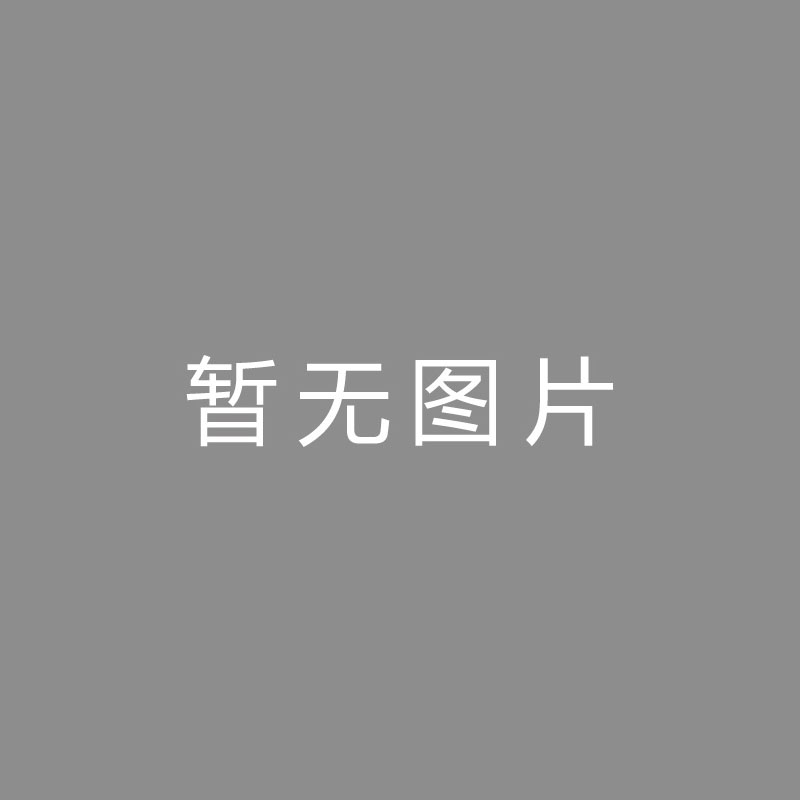 🏆直直直直镜报：曼联觉得加纳乔的才能远不及桑乔，内部进行处理了